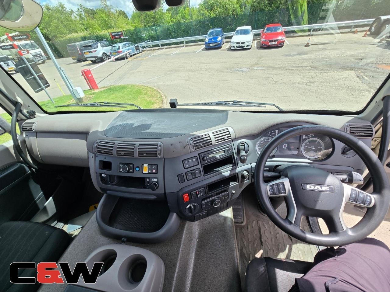 Vehicle image 23